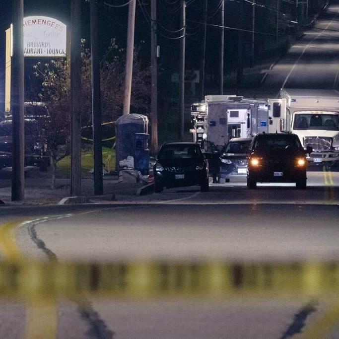 911 transcripts reveal chaotic scene as gunman killed 18 people in Maine